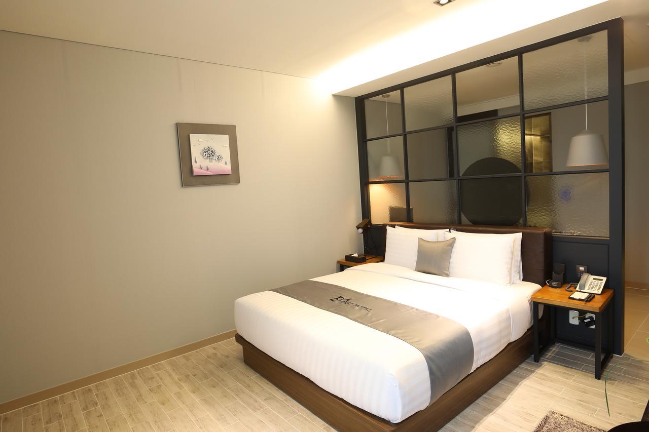 Rest Hotel Gimpo Exterior photo